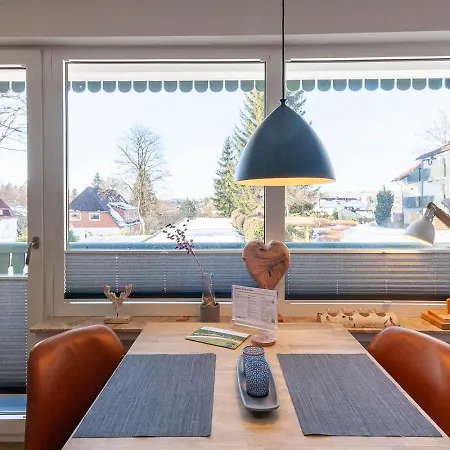 Bergchalet 2 Mit Balkon